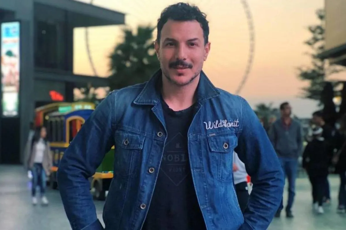 إطلالات النجوم بالجينز