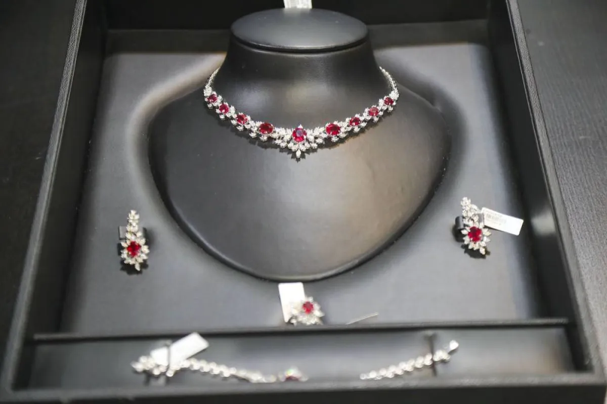 معرض المجوهرات 