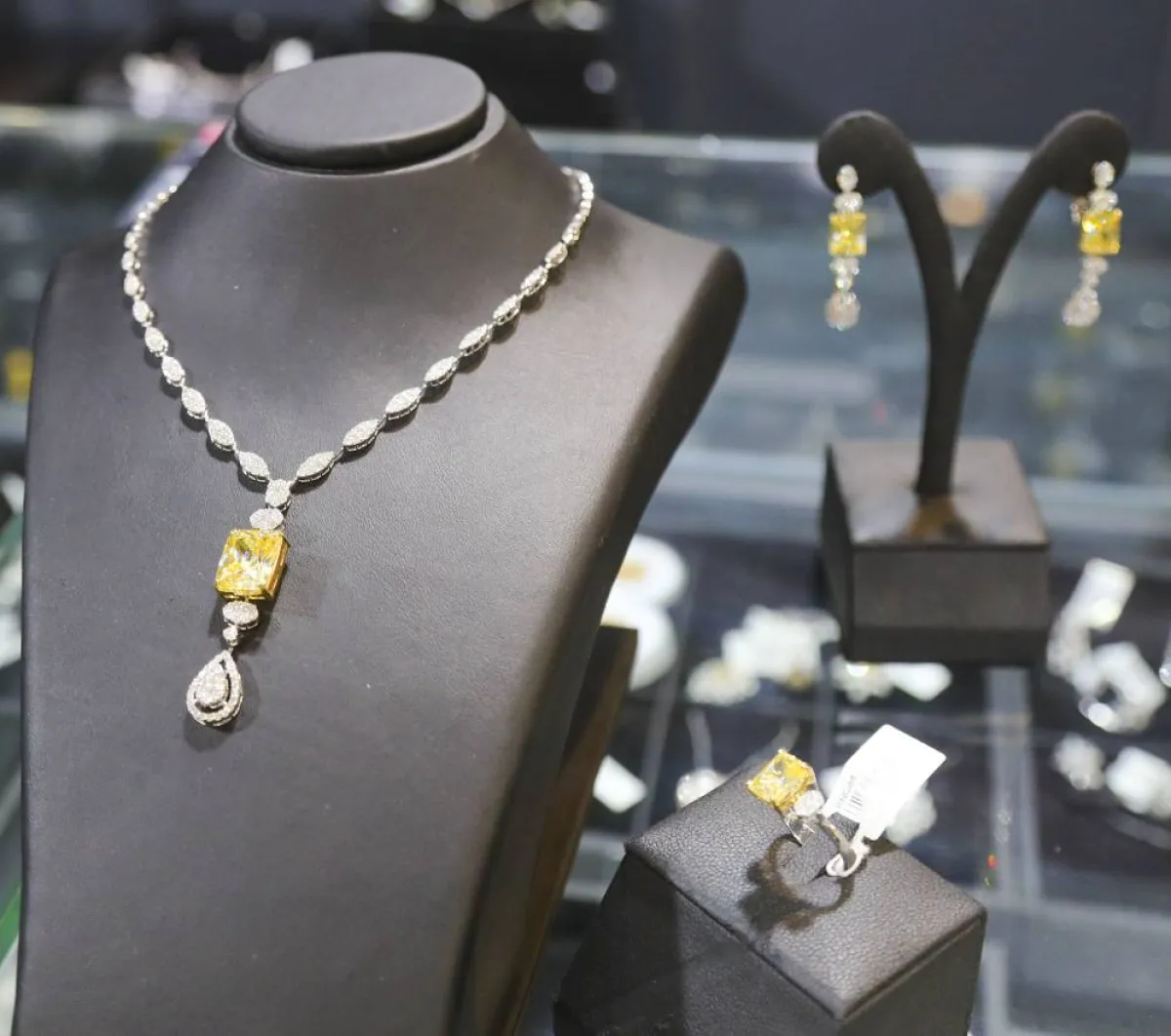 معرض المجوهرات 