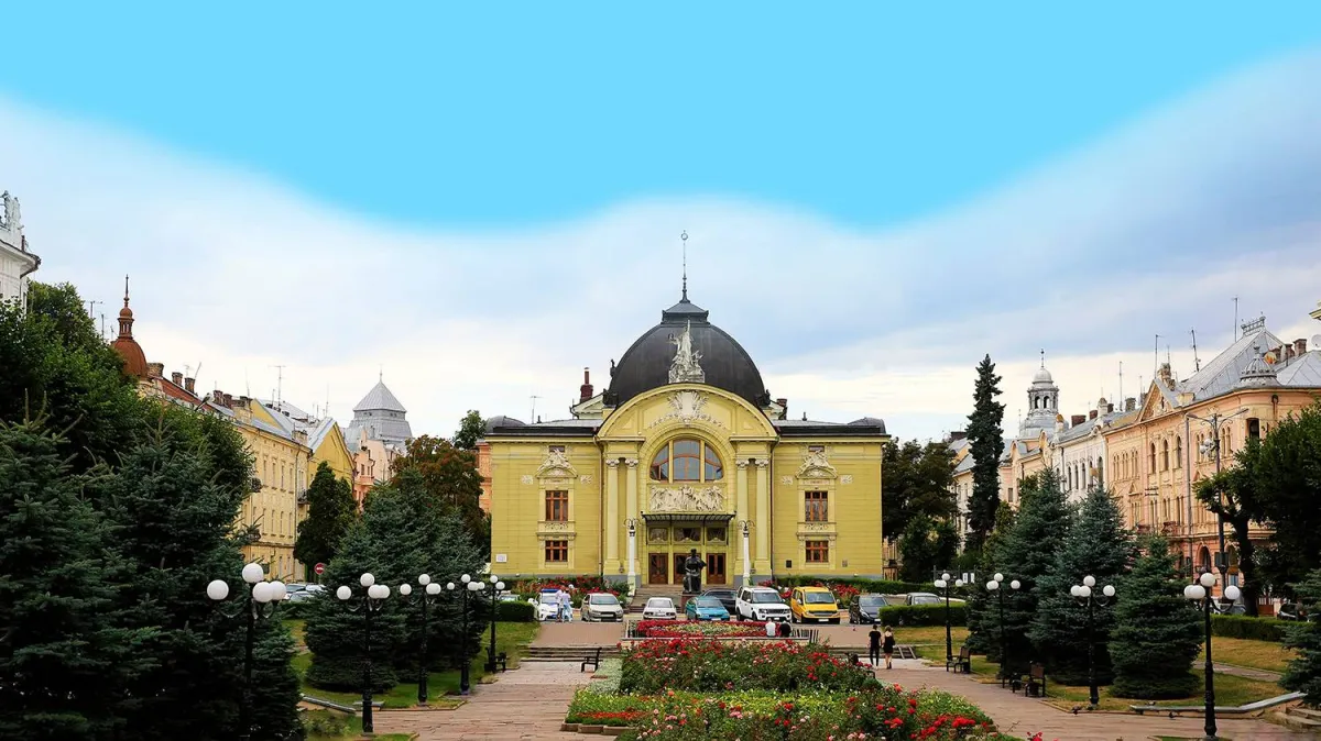 ساحة تيترالنا