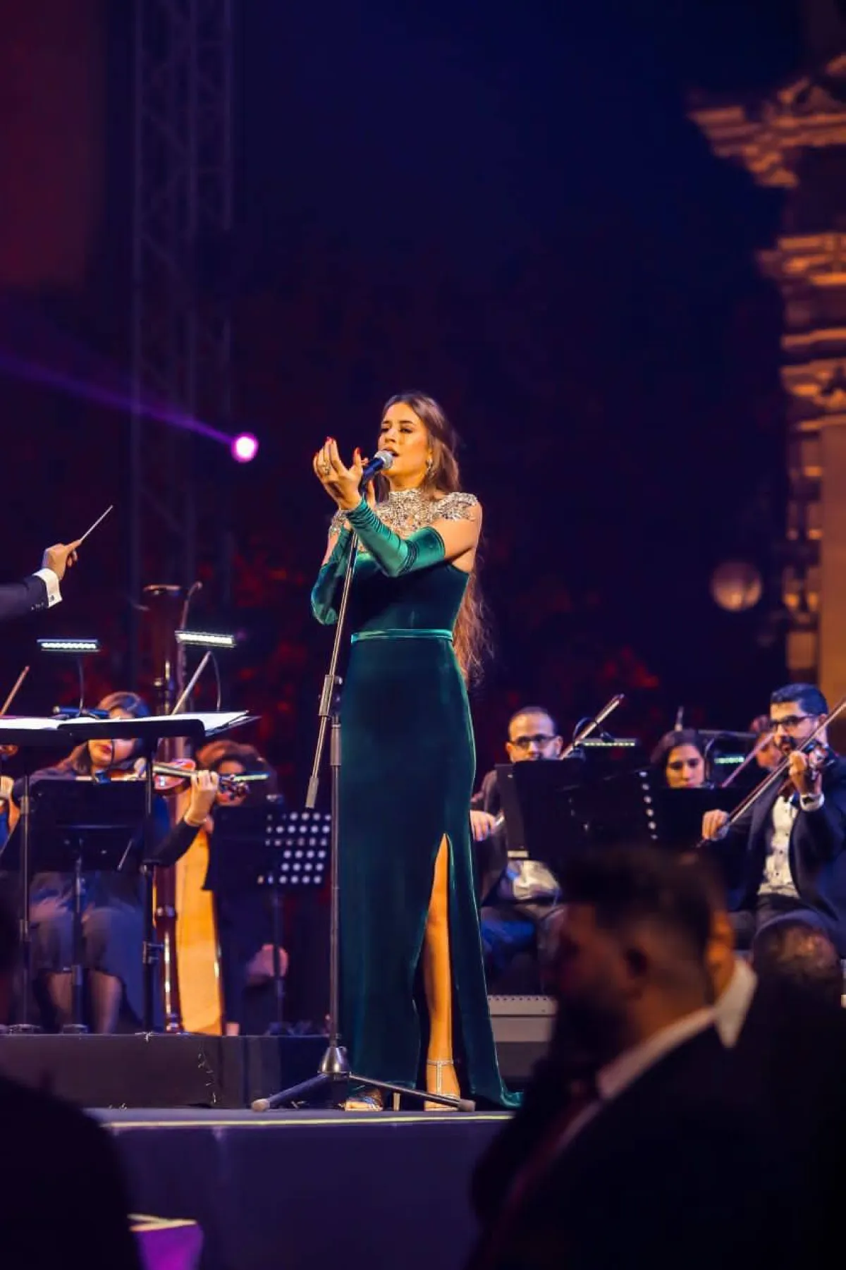 الميتزوسوبرانو المصرية العالمية فرح الديباني