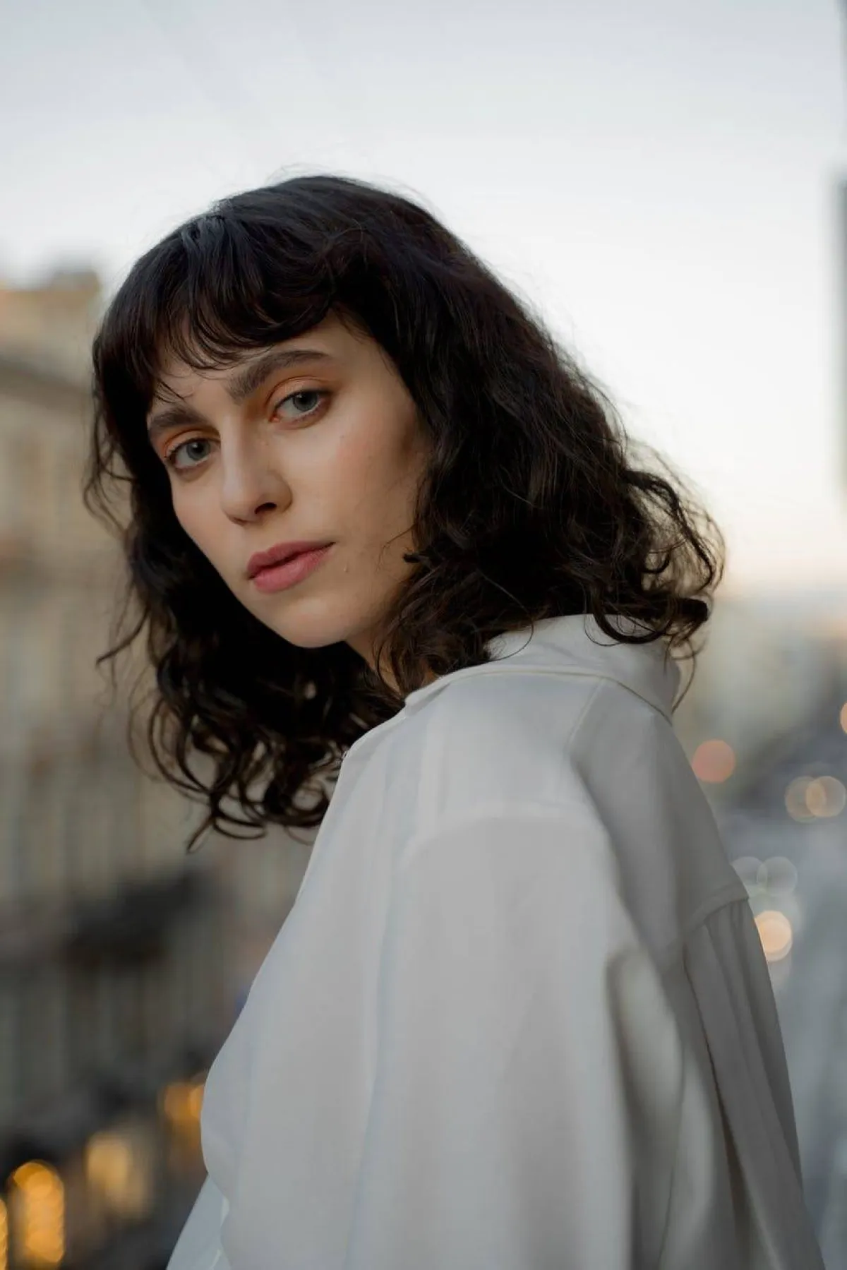 النساء أفضل من الرجال في قراءة إشارات العين 