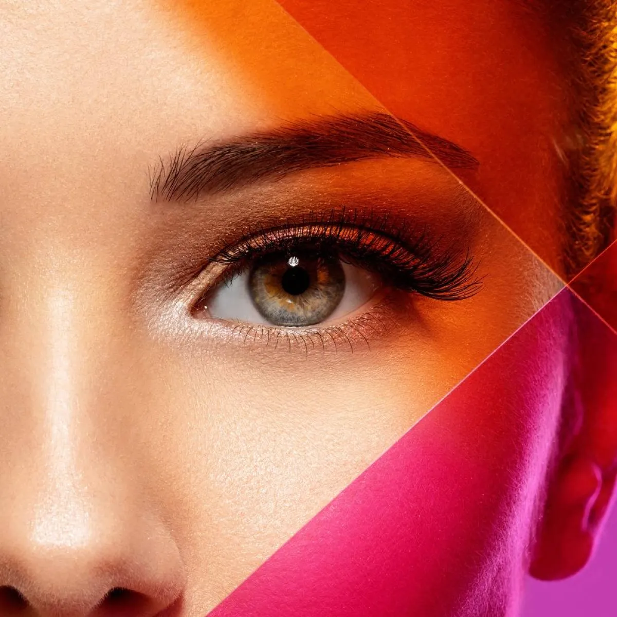 مكياج العيون المتدلية