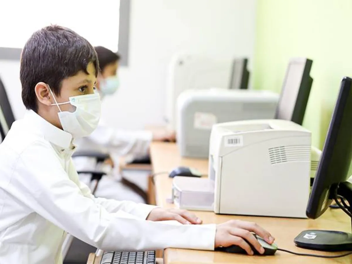 وزارة التعليم تطلق البرنامج التدريبي لتأهيل 1018 معلماً ومعلمةً وفق منهجية (STEM)