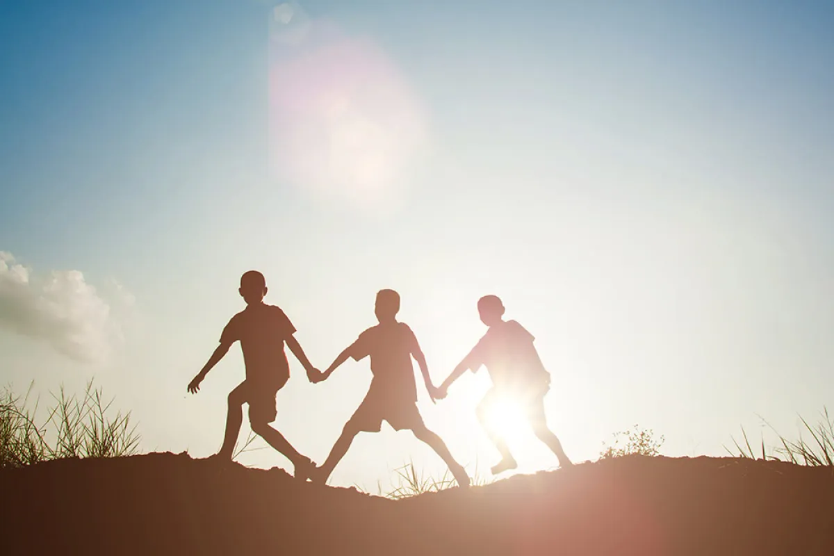 أهم قواعد الإتيكيت للأطفال في المهرجانات مثل موسم الرياض؟