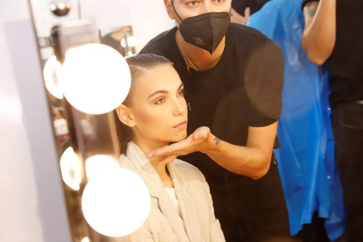 مكياج لإضاء البشرة