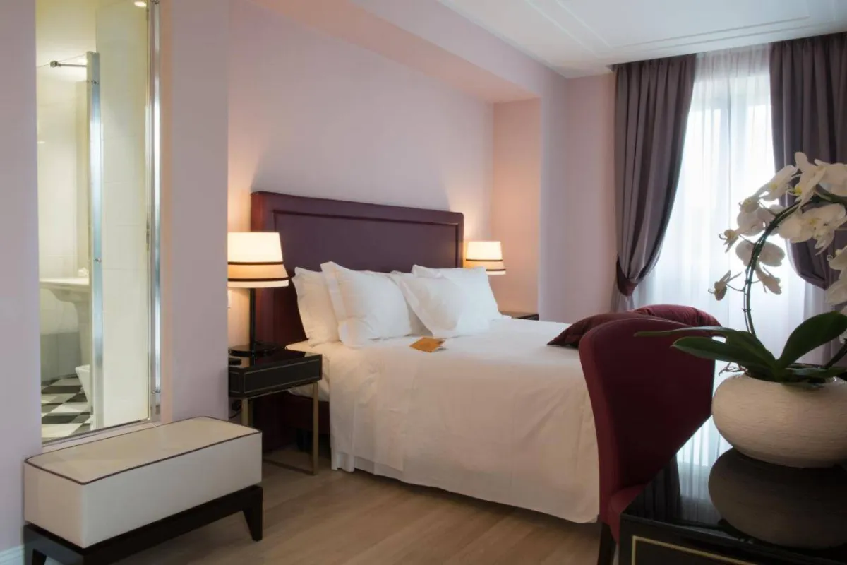 فندق تورين بلاس