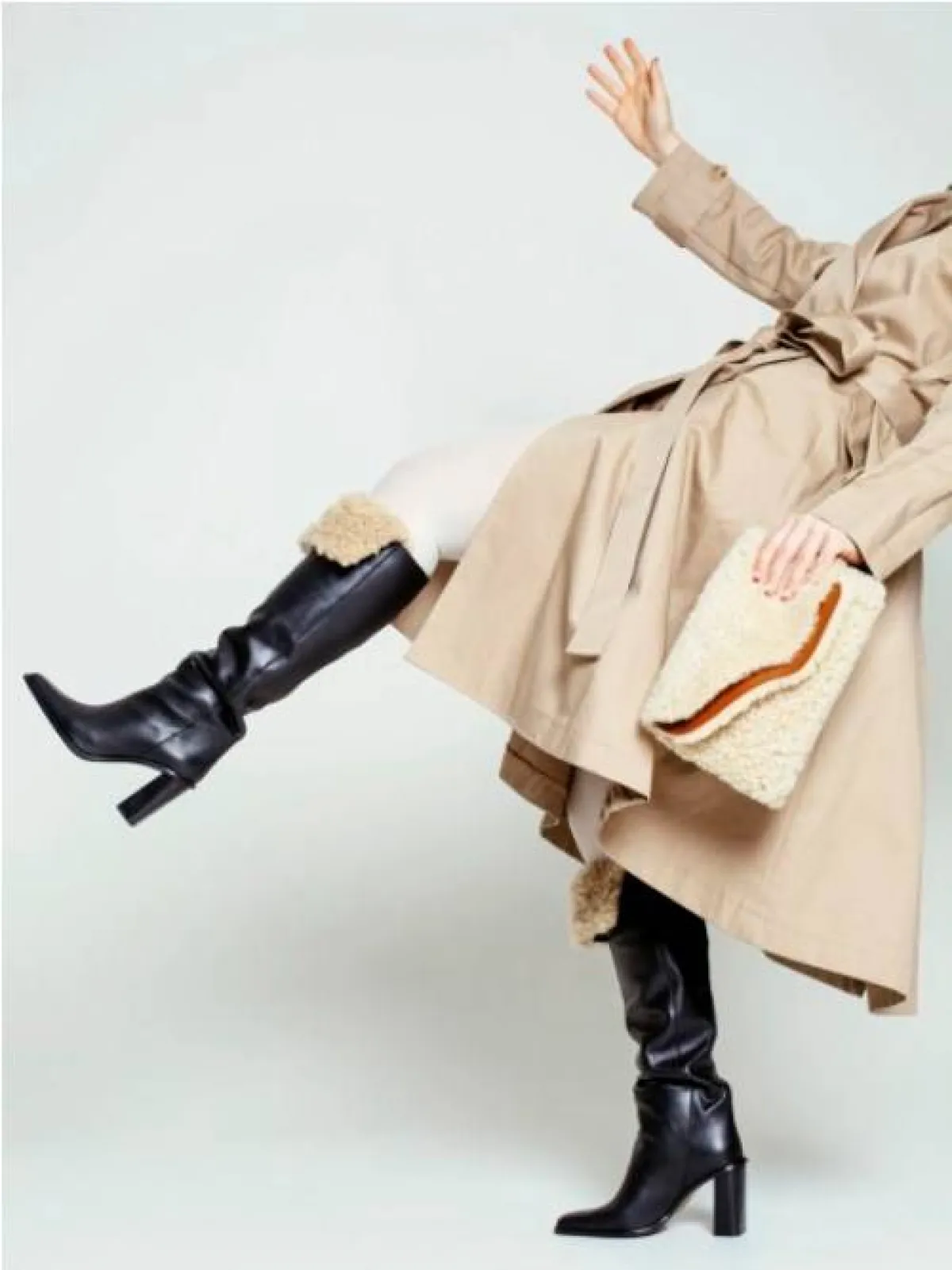 جزمة عالية الى حدود الركبتين  من إي تي بي اتوليير  Atp Atelier