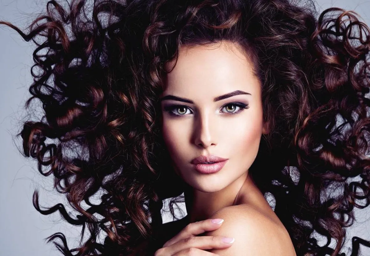 الشعر المجعد 