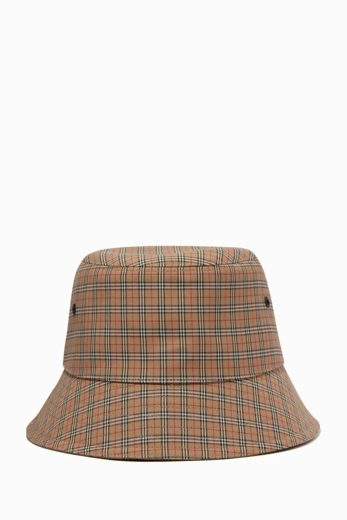 قبعات الدلو