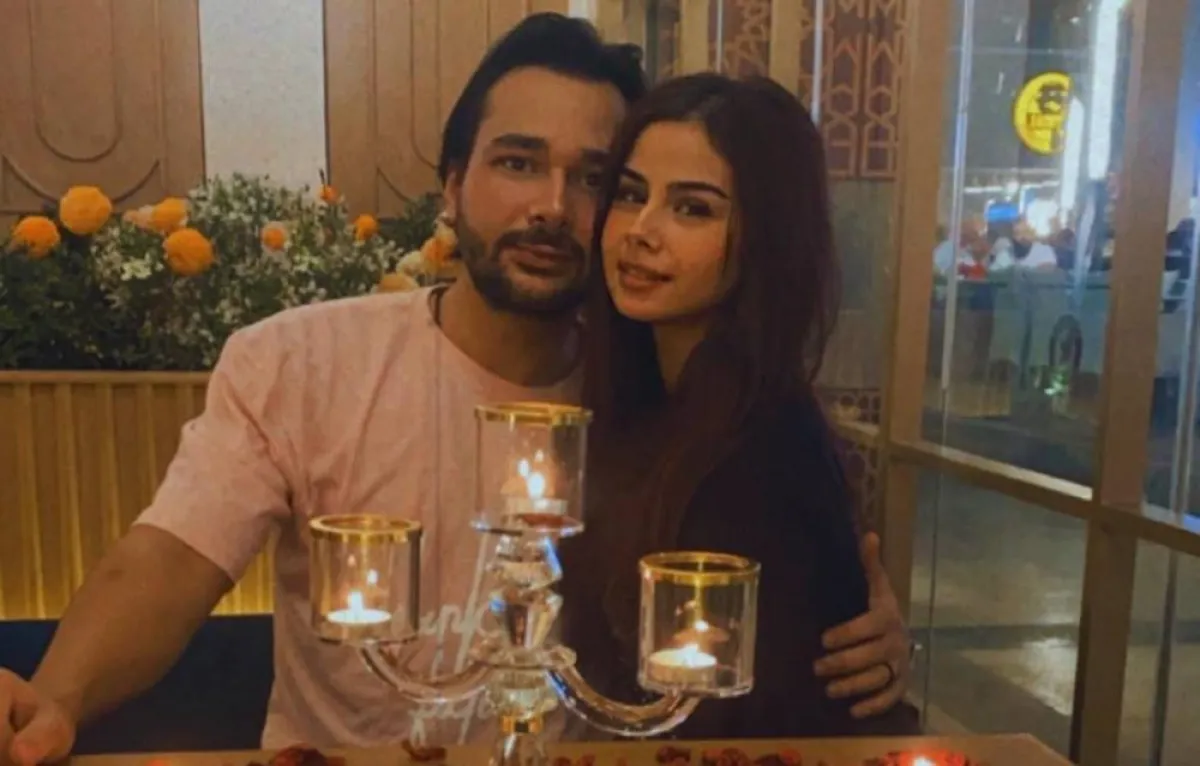 منة عرفة وزوجها محمود المهدي - الصورة من حسابها على انستغرام