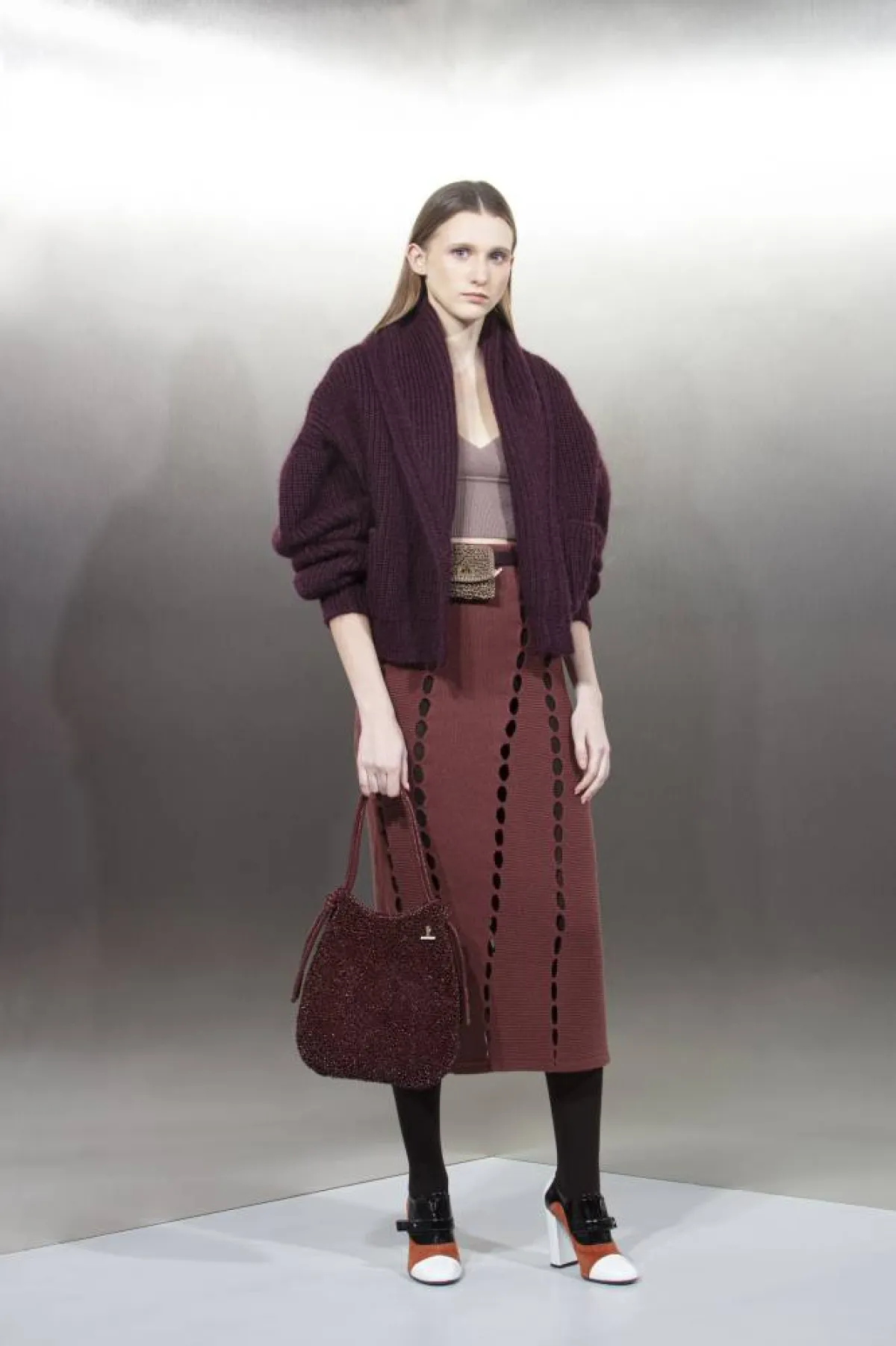 التنانير الطويلة