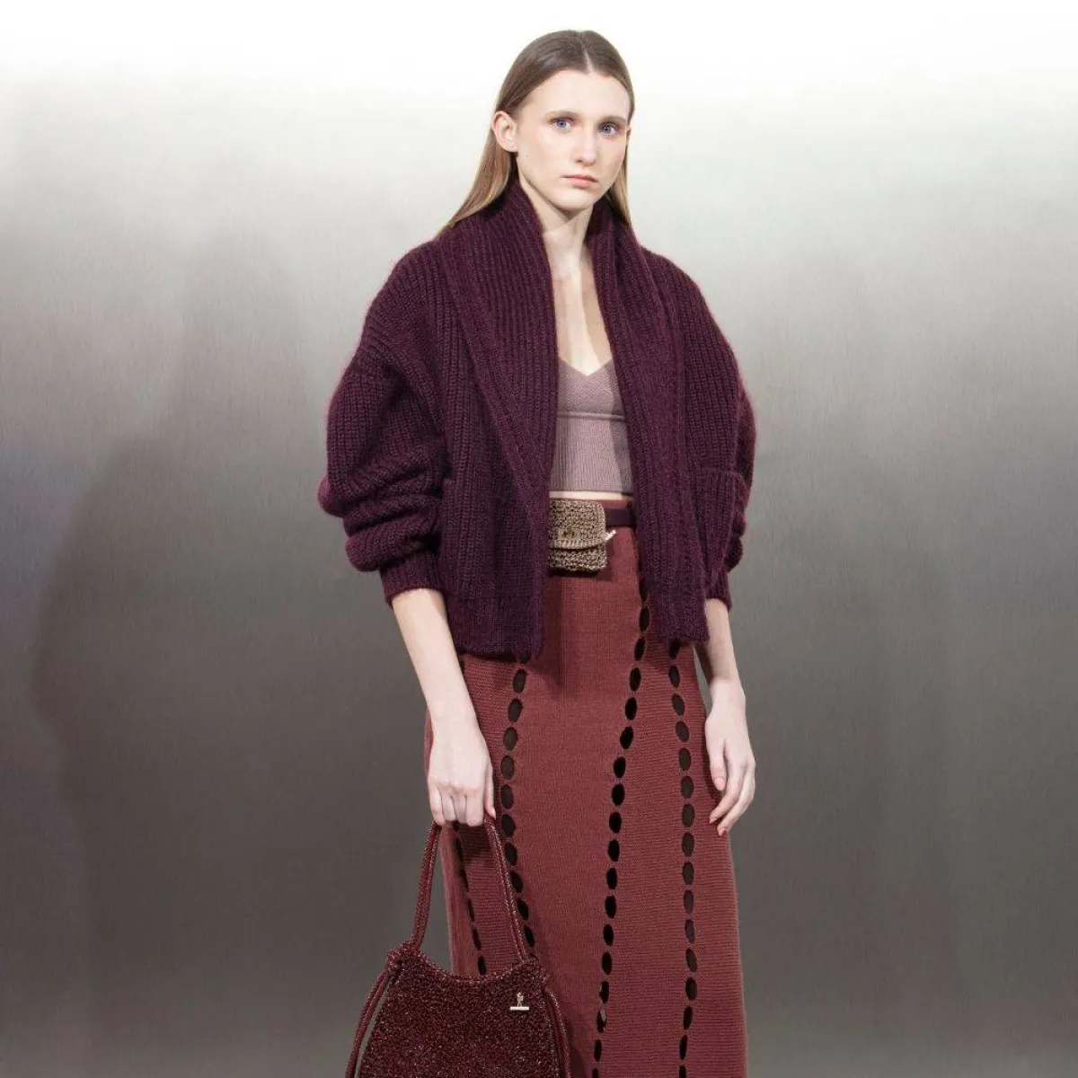 التنانير الطويلة