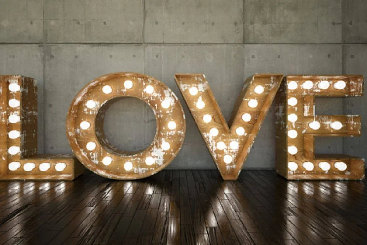 علامات الحب