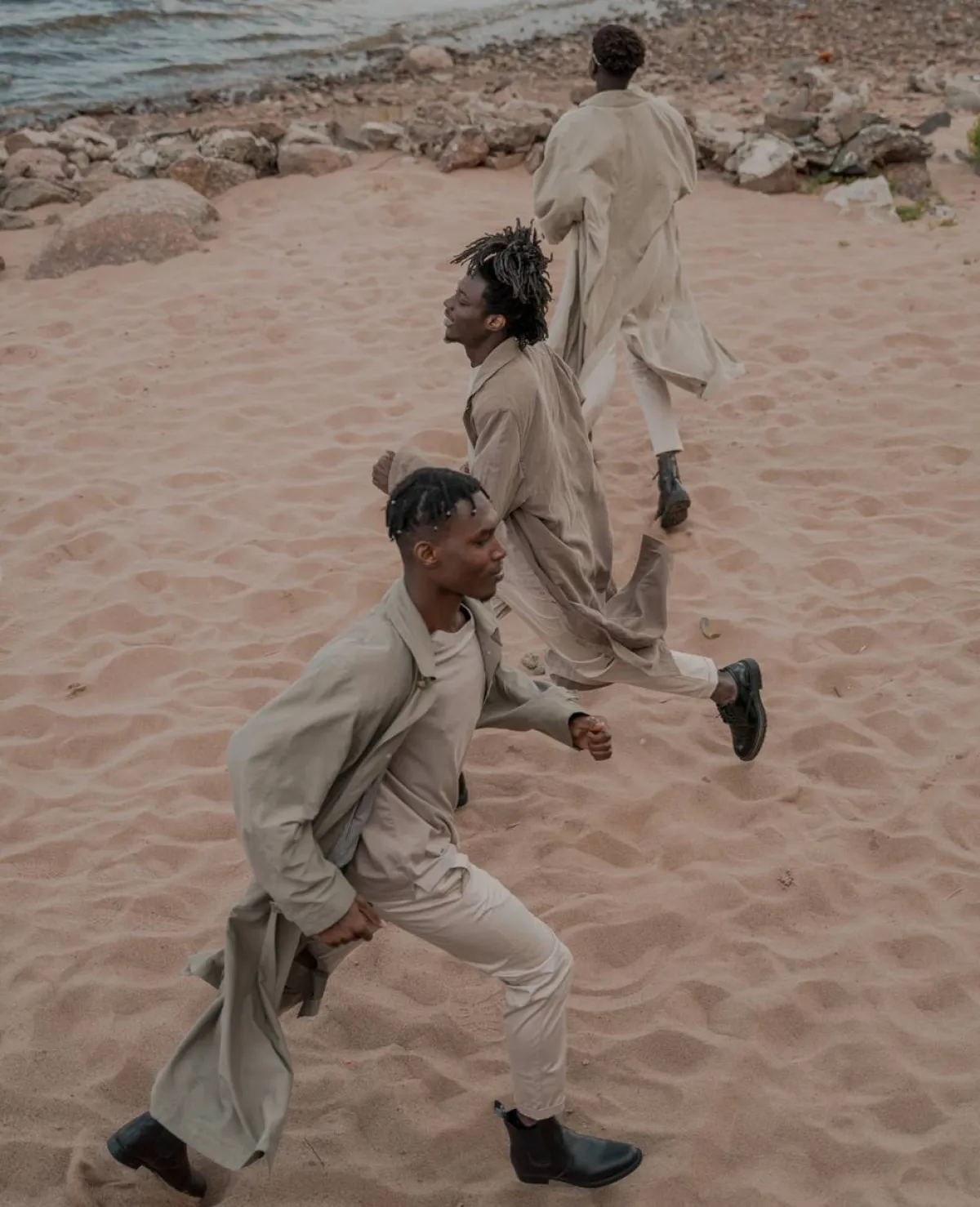 الفرق بين القضاء والقدر 