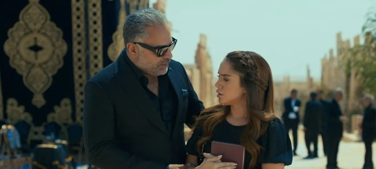 موضوع عائلي- رنا رئيس ومحمد شاهين - الصورة من المسؤول الإعلامي لمجموعة الـmbc 