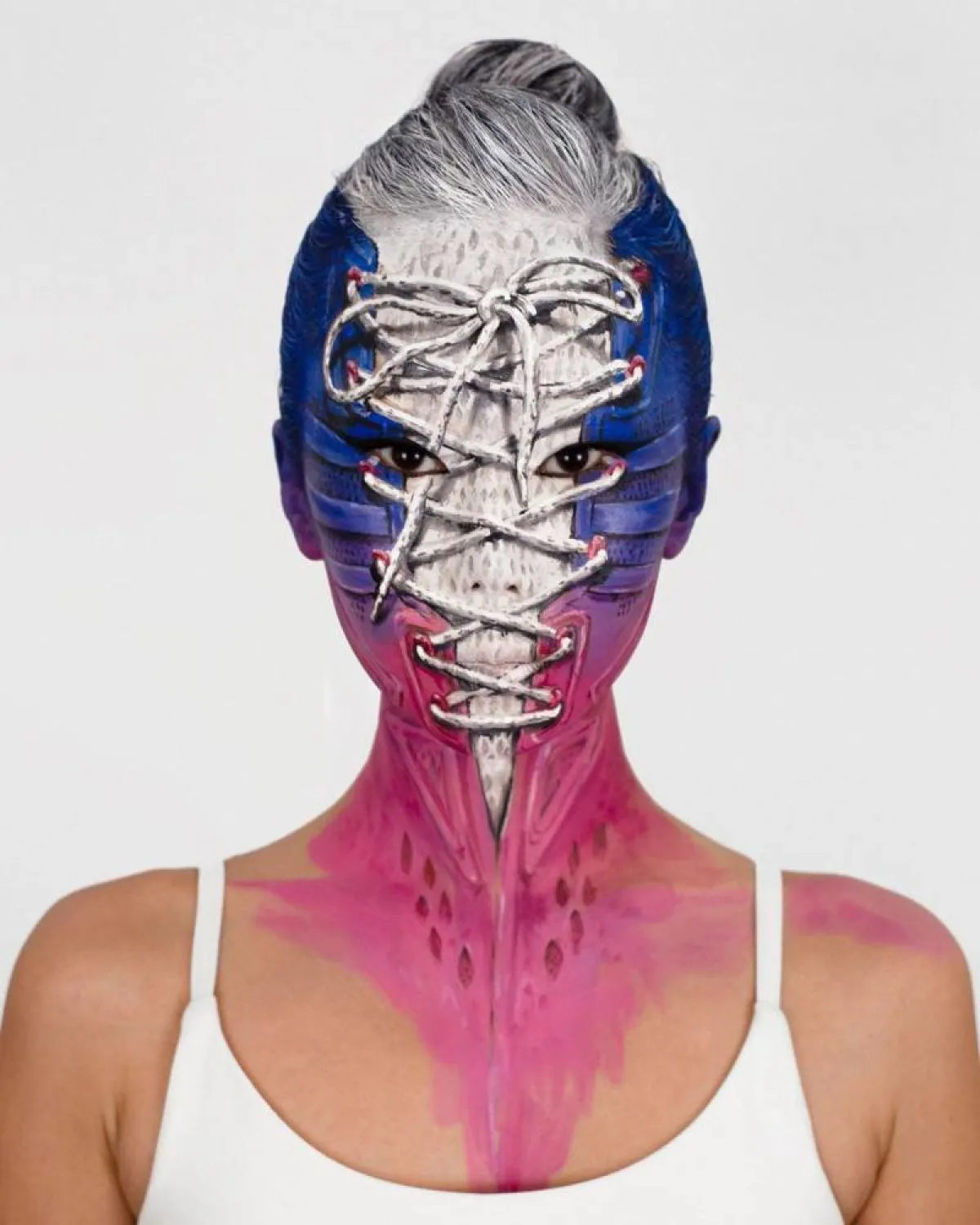 حذاء رياضي - بالإيهام البصري