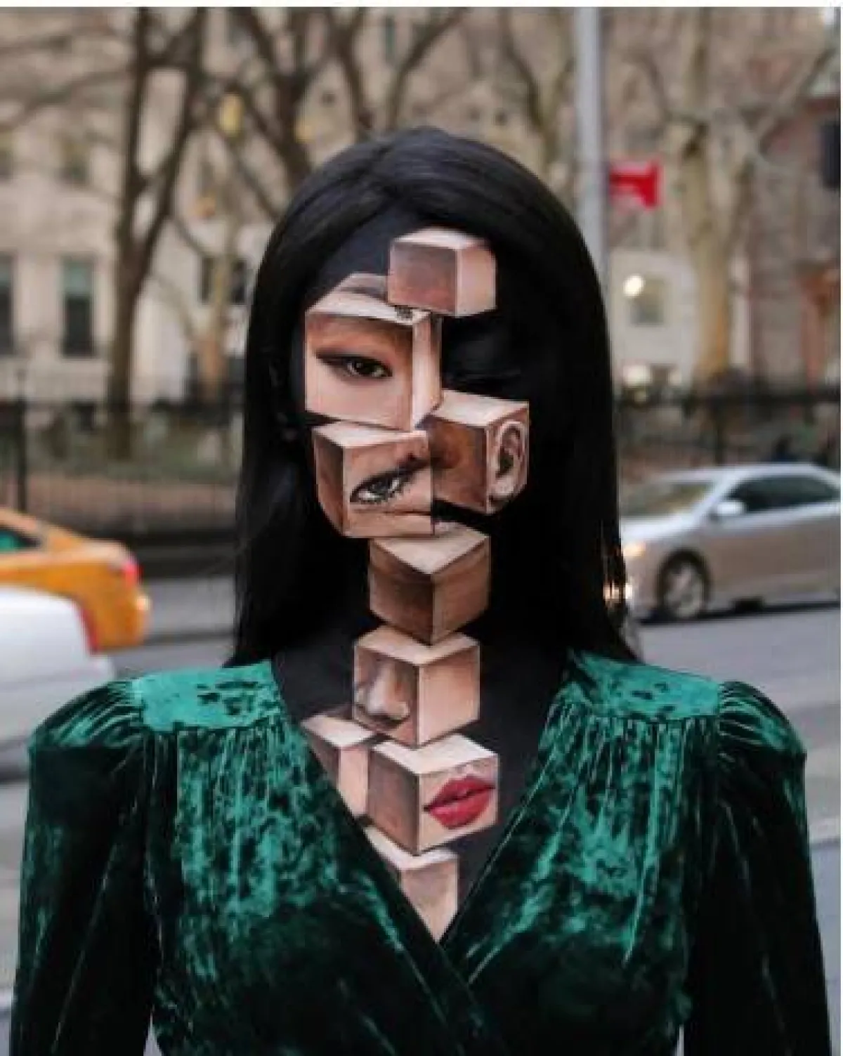  بالإيهام البصري