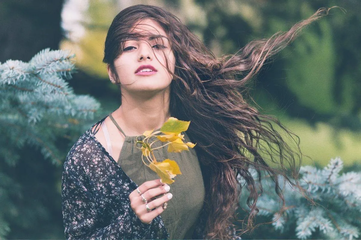 أنوثة المرأة