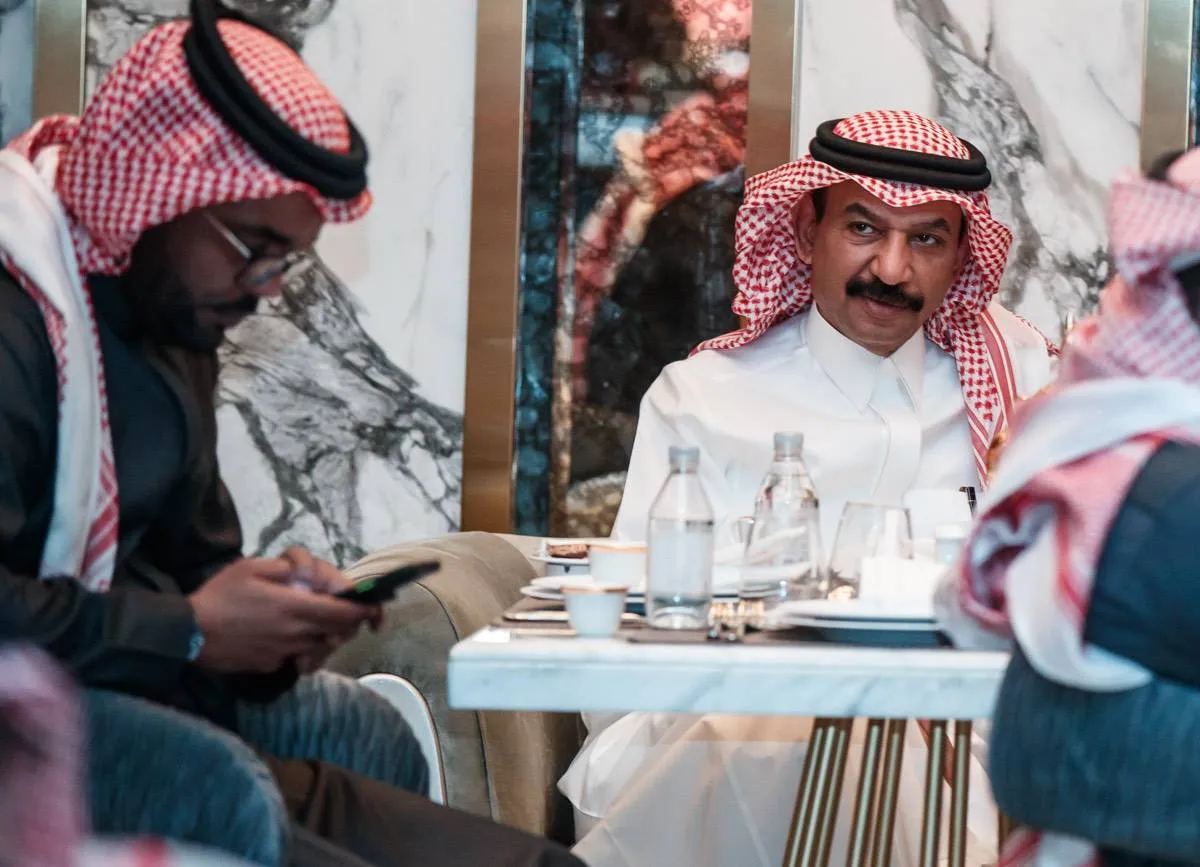 عبادي الجوهر في لاونج ملك العود بـ حفل طلال سلامة