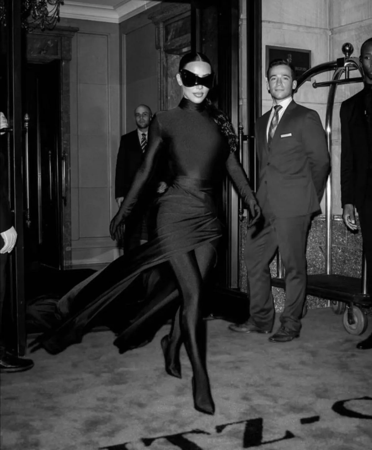 إطلالات كيم كارداشيان