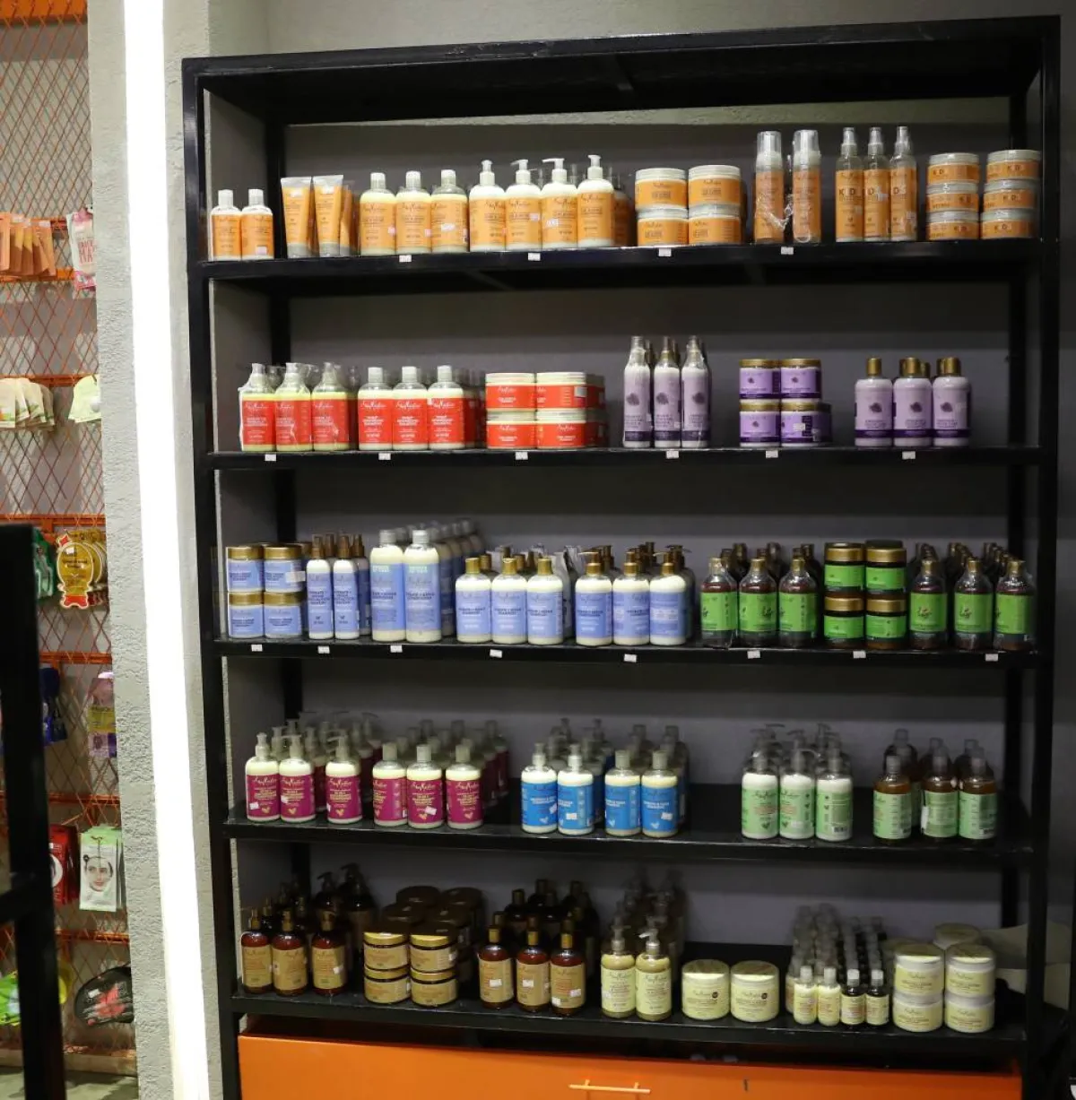 منتجات المتجر