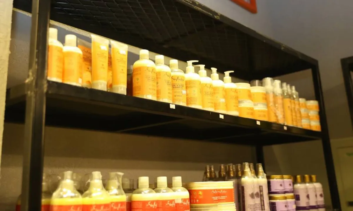 جانب من منتجات متجر شلفز