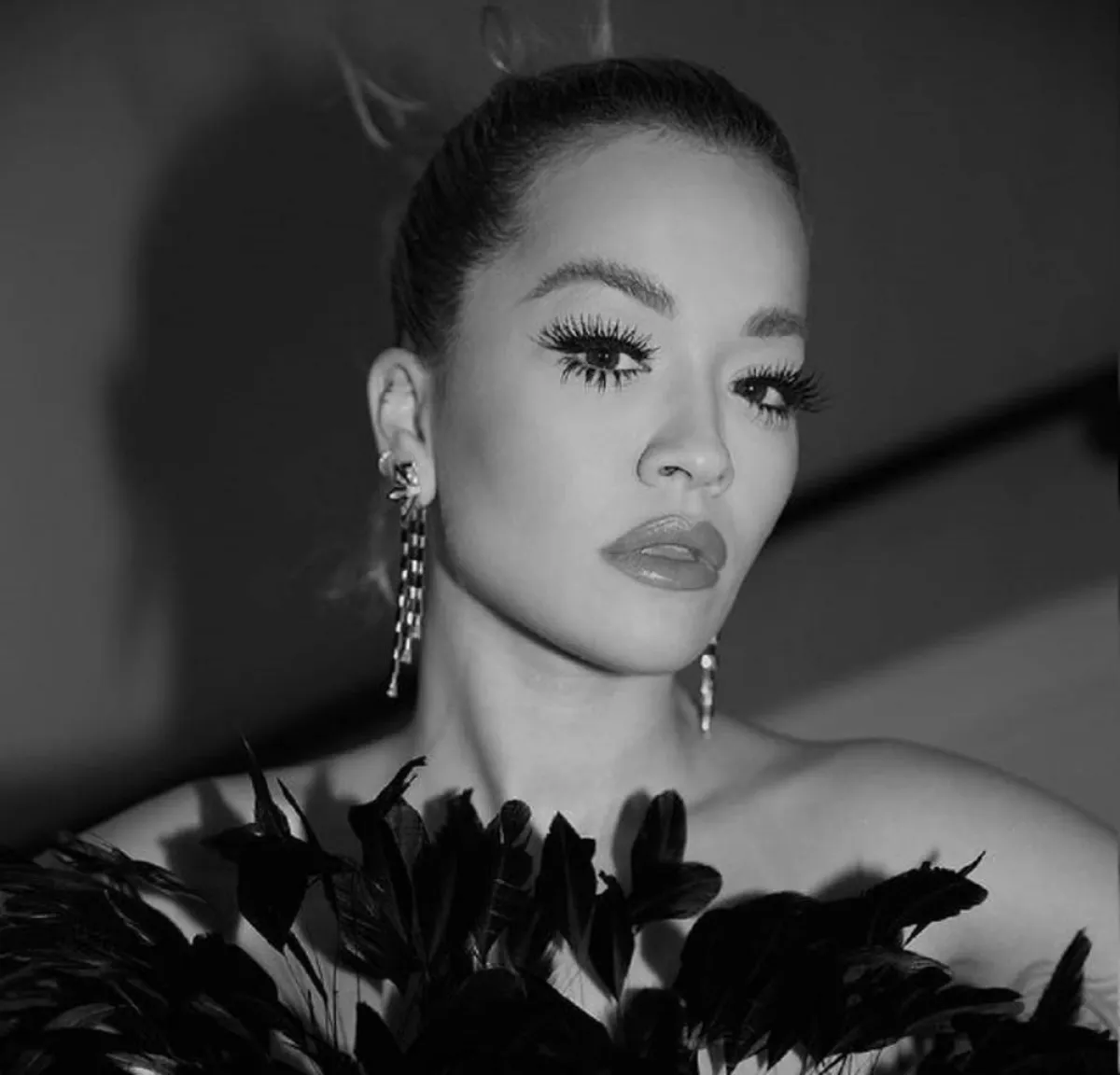 الصورة من صفحة Rita Ora على انستغرام