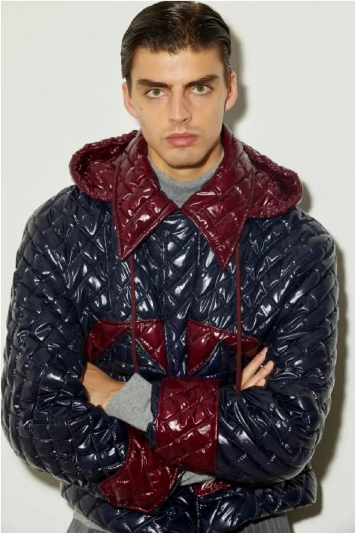 جاكيت مضادة للمطر من اكنافاس Aknavas