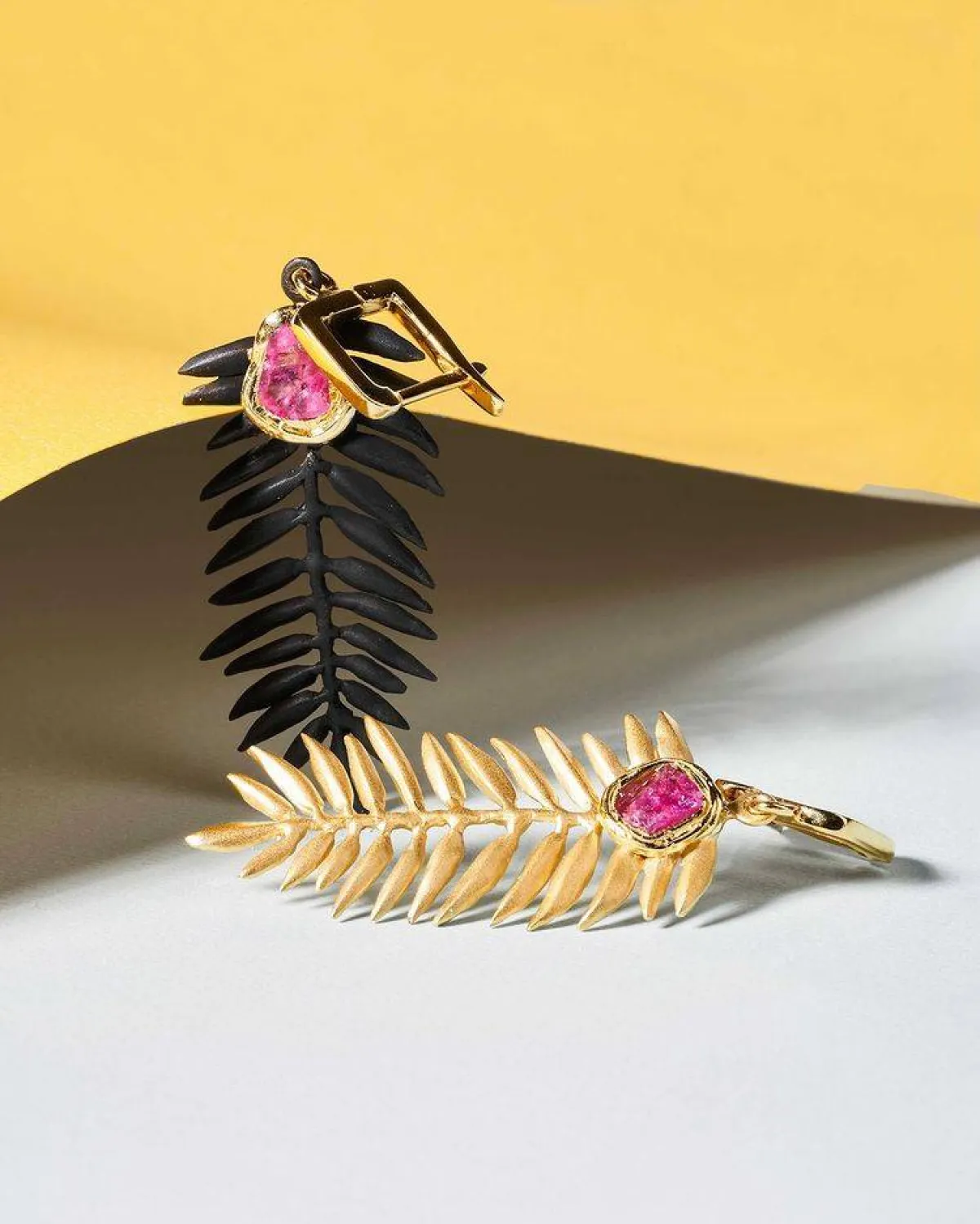 أقراط متدلية من مجوهرات GERMAN KABIRSKI