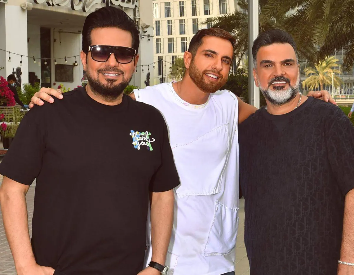 ذبيان سعد متوسطاً علي صابر وحاتم  العراقي- تصوير ذبيان سعد