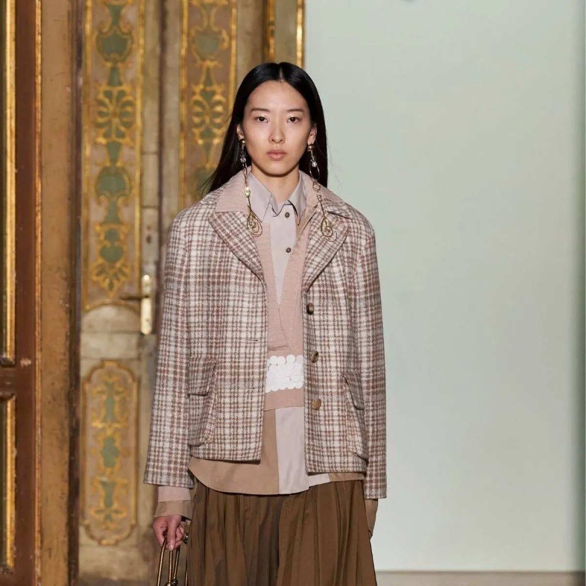 تنسيق البليزر الكاروهات