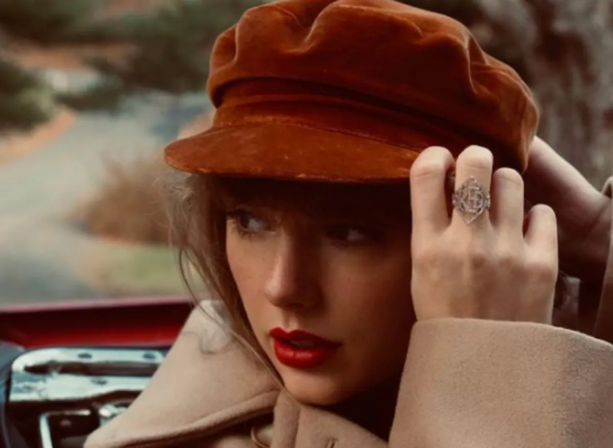 النجمة تايلور سويفت