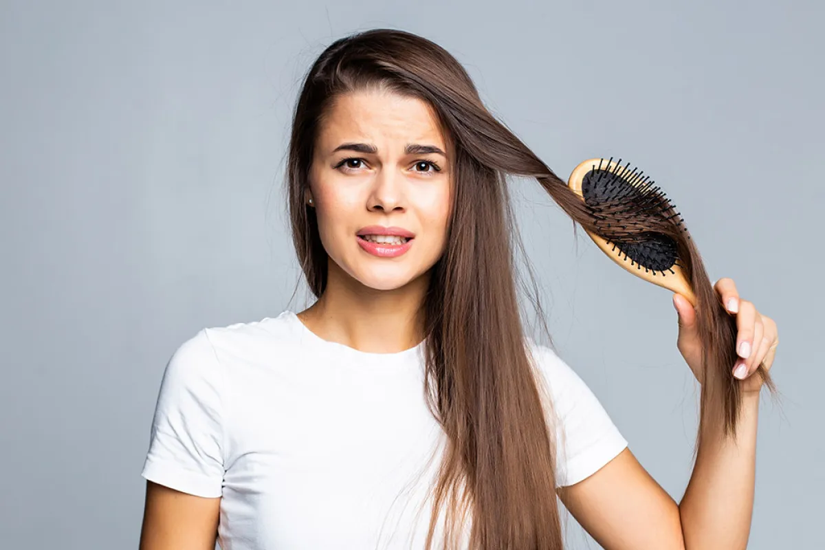 مشكلة تساقط الشعر بعد الولادة