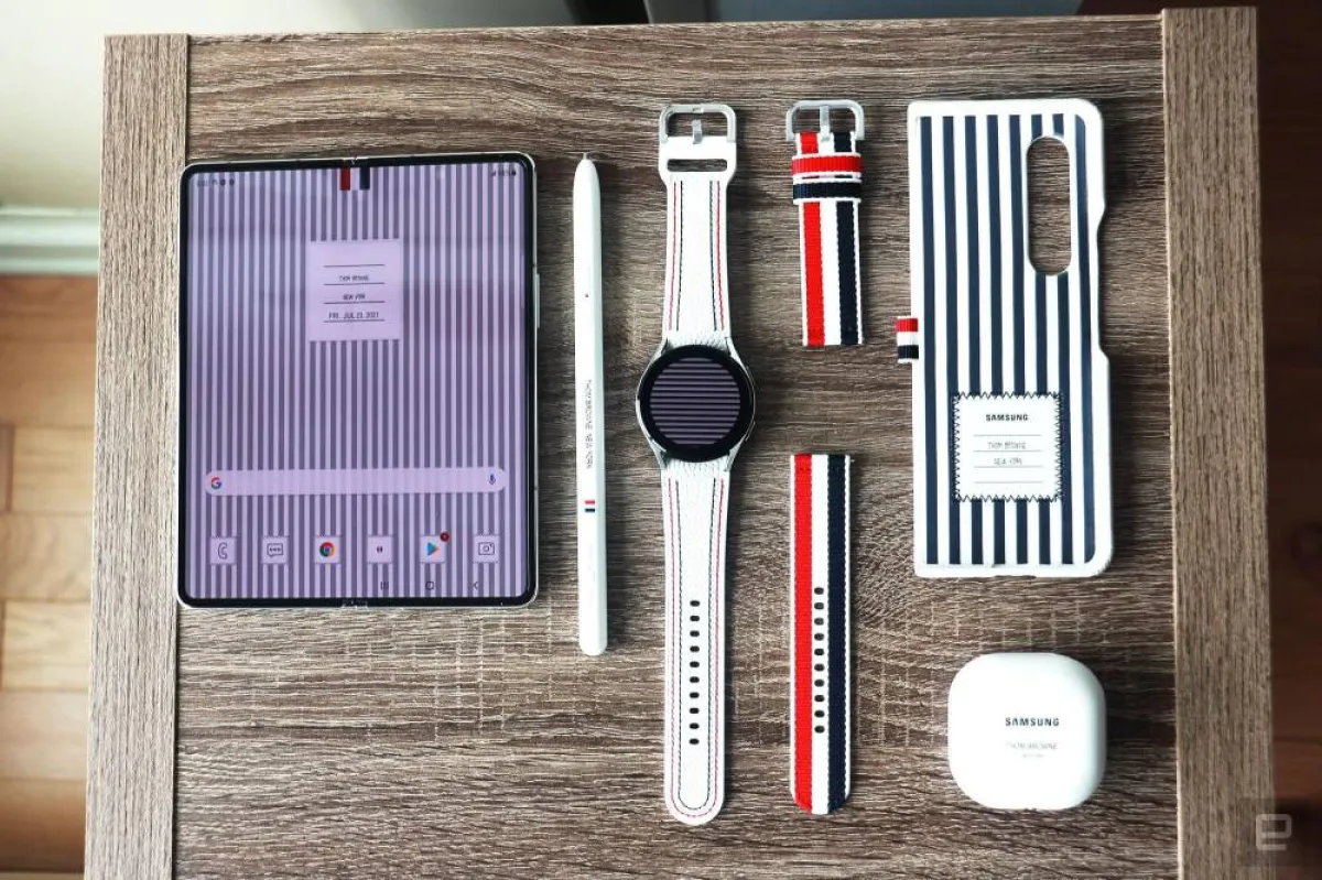 صورة لبعض منتجات شركة سامسونغ