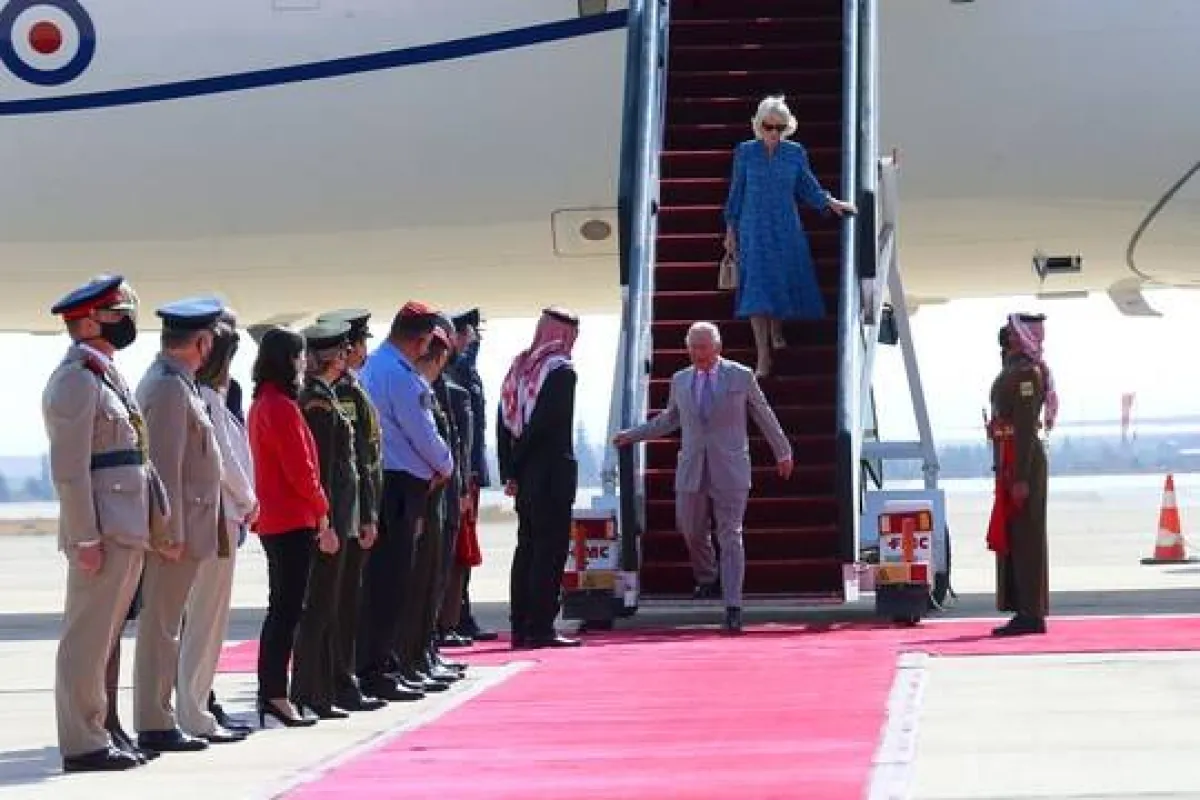 وصول الأمير تشارلز للأردن- الصورة من موقع The Nationl News