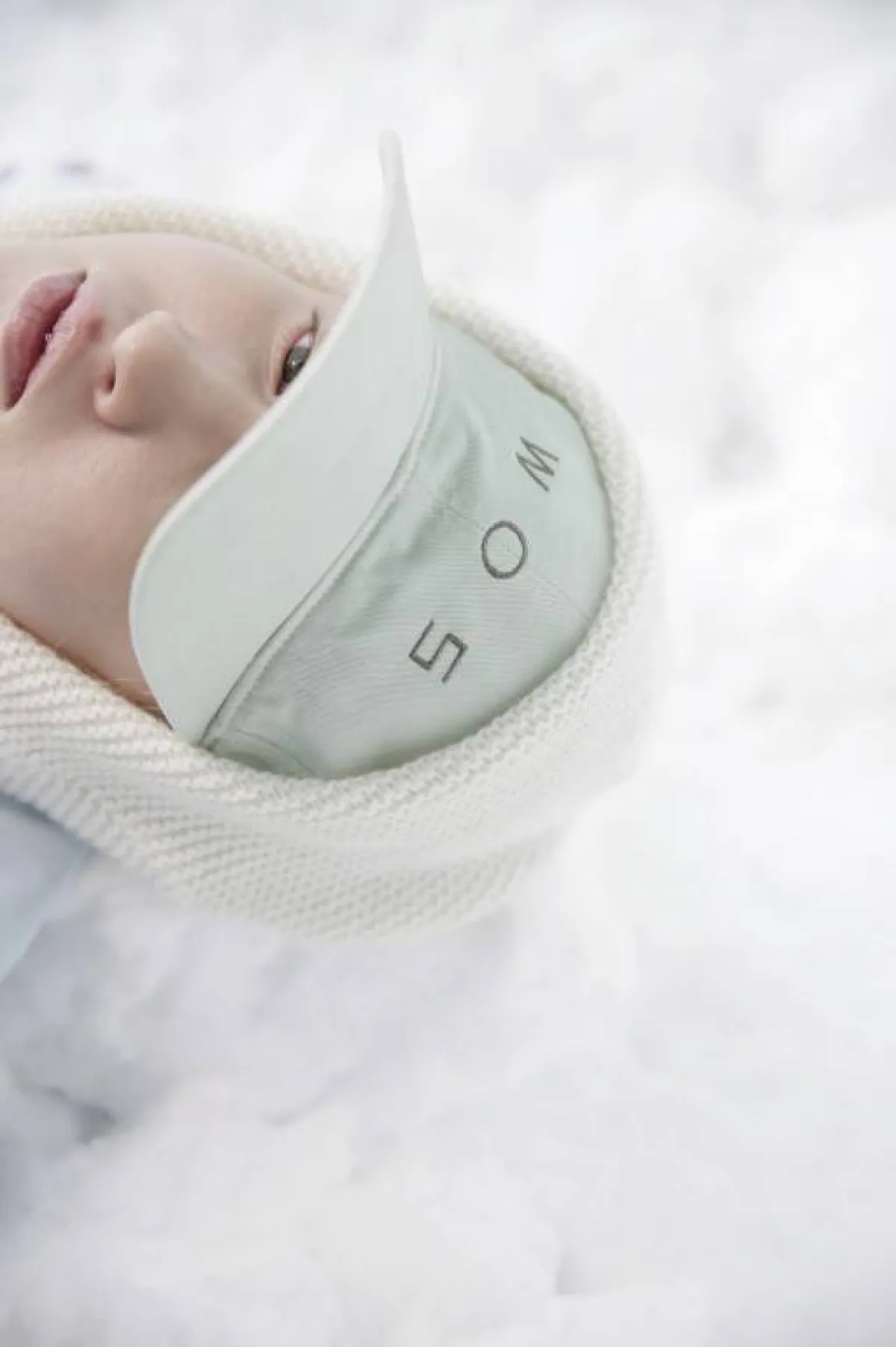 قبعة بيسبول باللون الباستيل للإطلالات النهارية