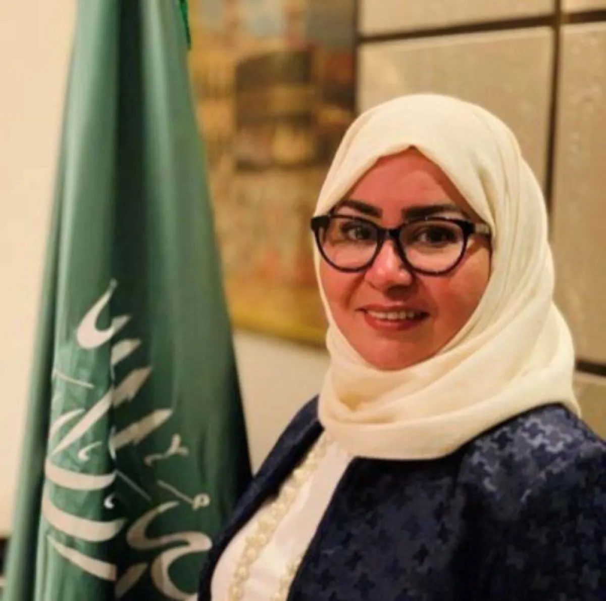  صورة الدكتورة ابتسام باضريس