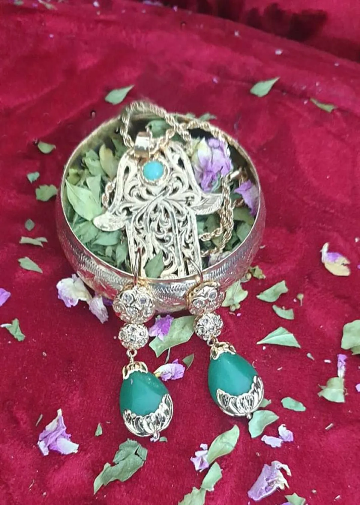 مجوهرات المصممة المغربية فجوى الاشرافي