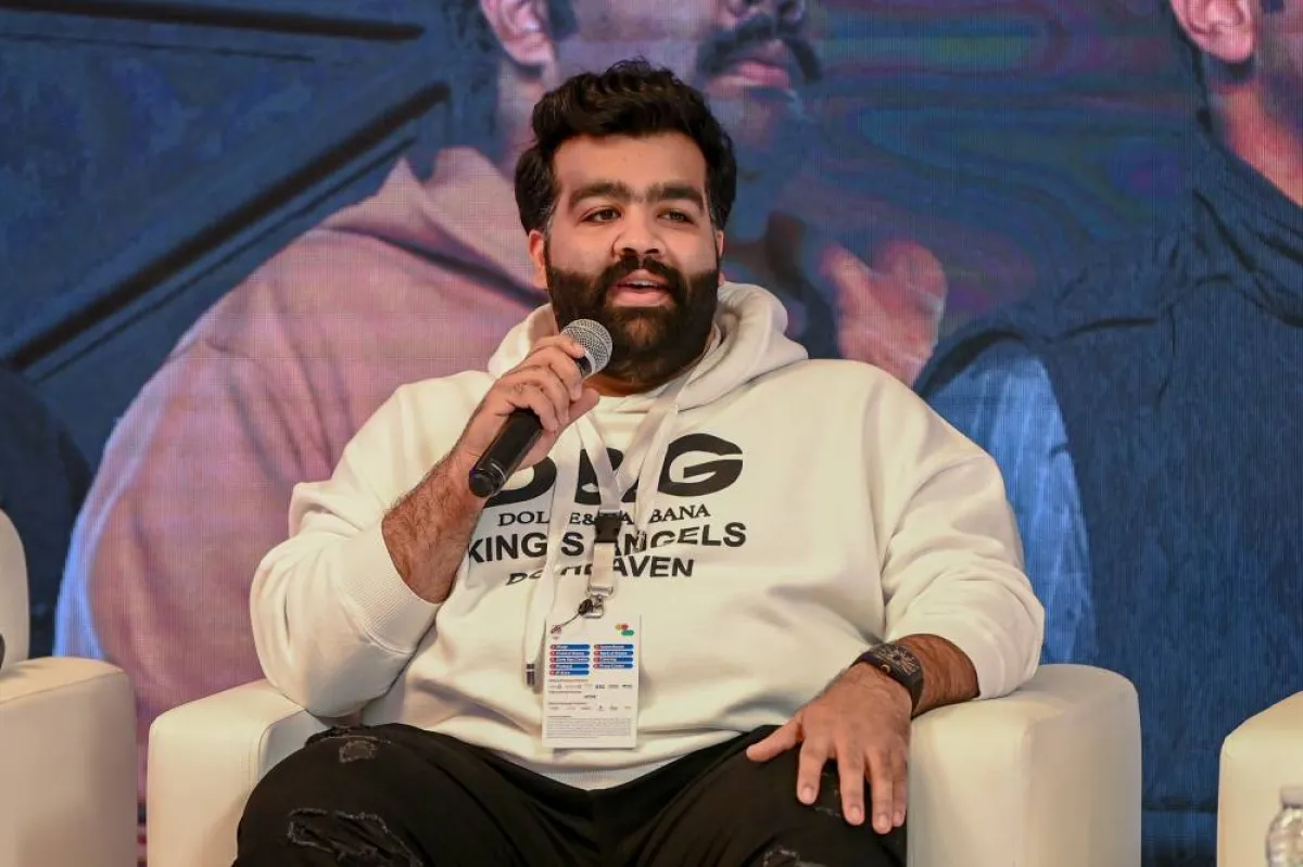 الفنان عبد العزيز النصار