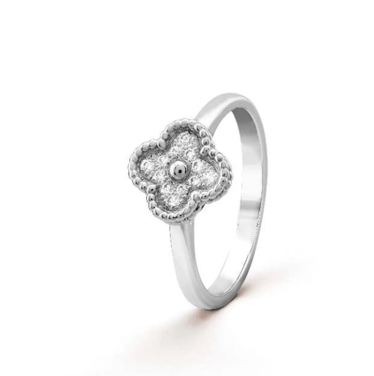 خاتم Sweet Alhambra من فان كليف أند آربلز Van cleef &Arpels  