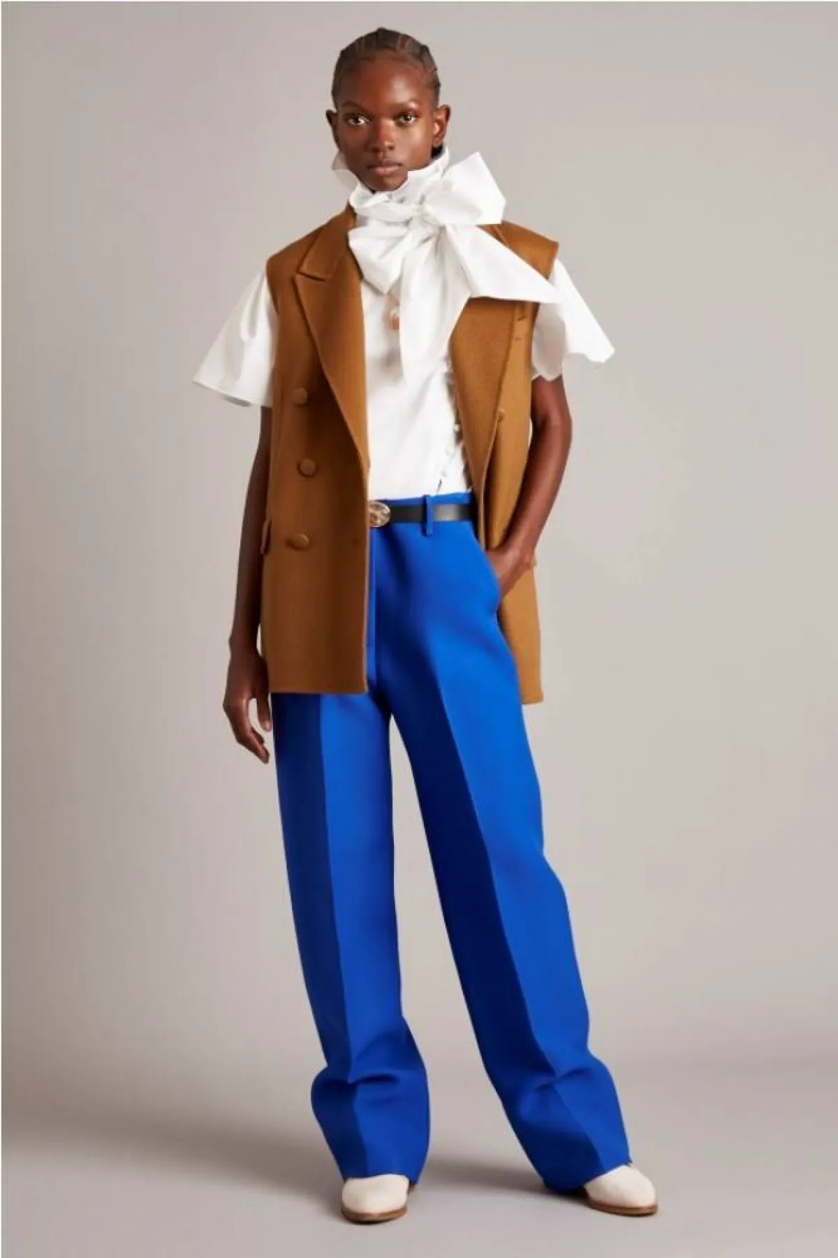 الجيليه أبرز صيحات الشتاء من آدم ليبيز Adam Lippes