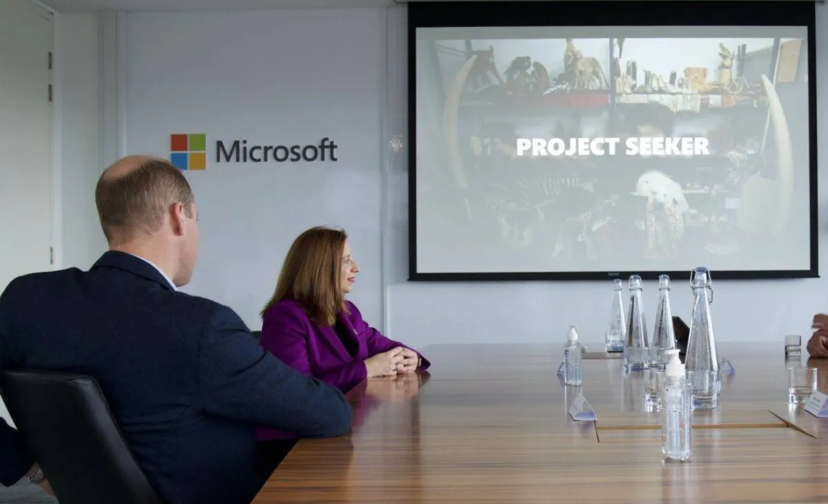 الأمير ويليام مع كلير باركلي- الصورة من موقع Royal Central