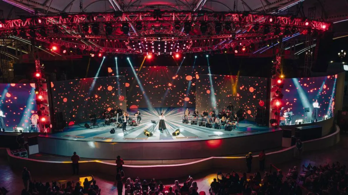 أصيل هميم من الحفل - الصورة من المكتب الإعلامي لشركة روتانا