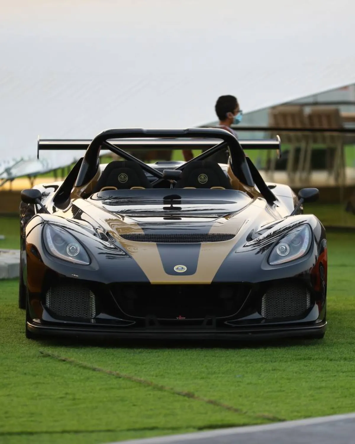 سيارات نادرة في المعرض