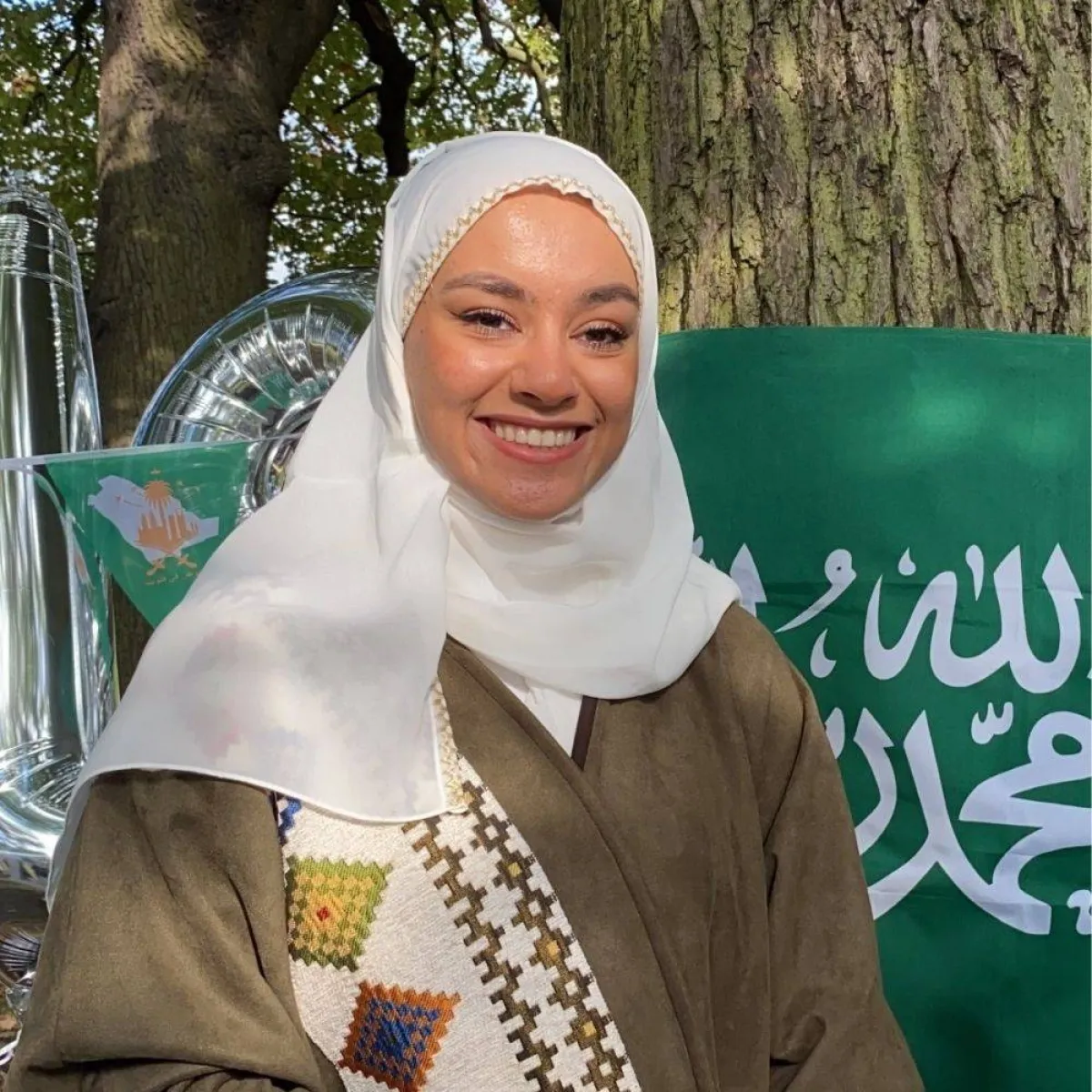 زكي آل عباس 