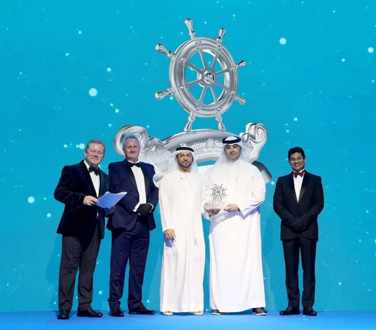 موانئ دبي تفوز بجائزة أفضل مشغل للمحطات البحرية وجائزة الابتكار والتكنولوجيا. الصورة من تويتر DP World UAE