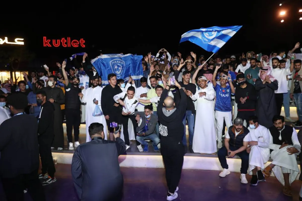 احتفال السعوديين بفوز الهلال في بوليفارد رياض سيتي