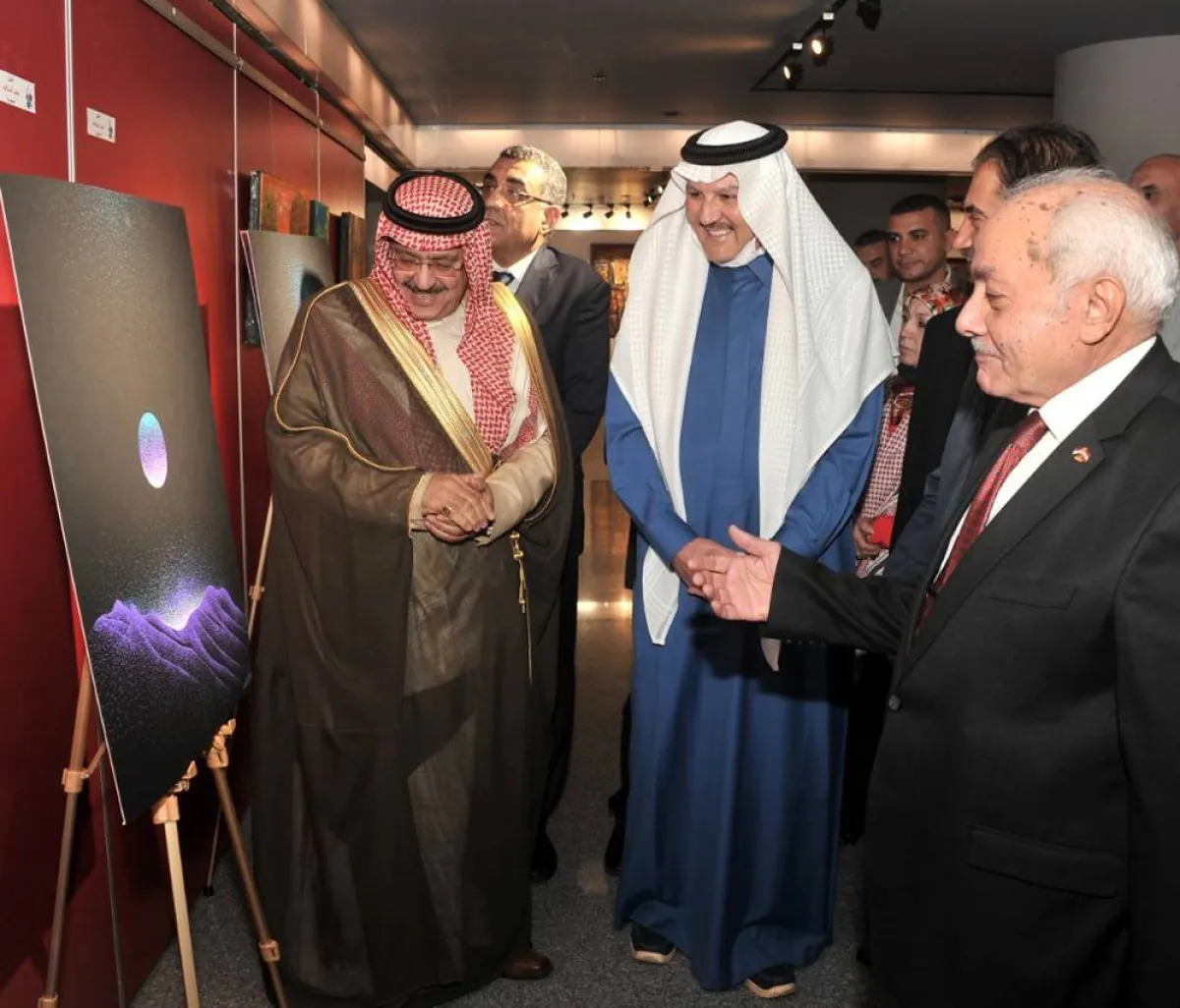 السفير السعودي بالقاهرة يشارك في افتتاح صالون بيت الفن الدولي