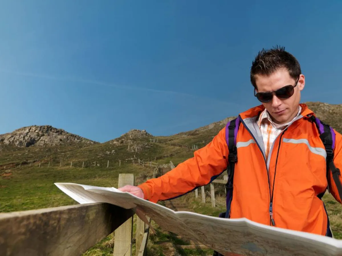 معرفة الأماكن المراد الذهاب إليها داخل الوجهة السياحية